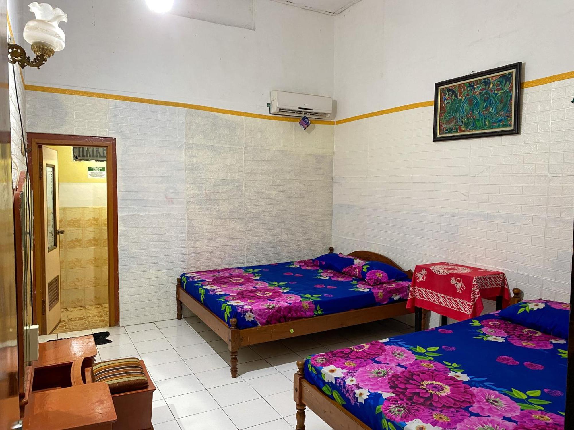 Parikesit Guest House Yogyakarta Dış mekan fotoğraf
