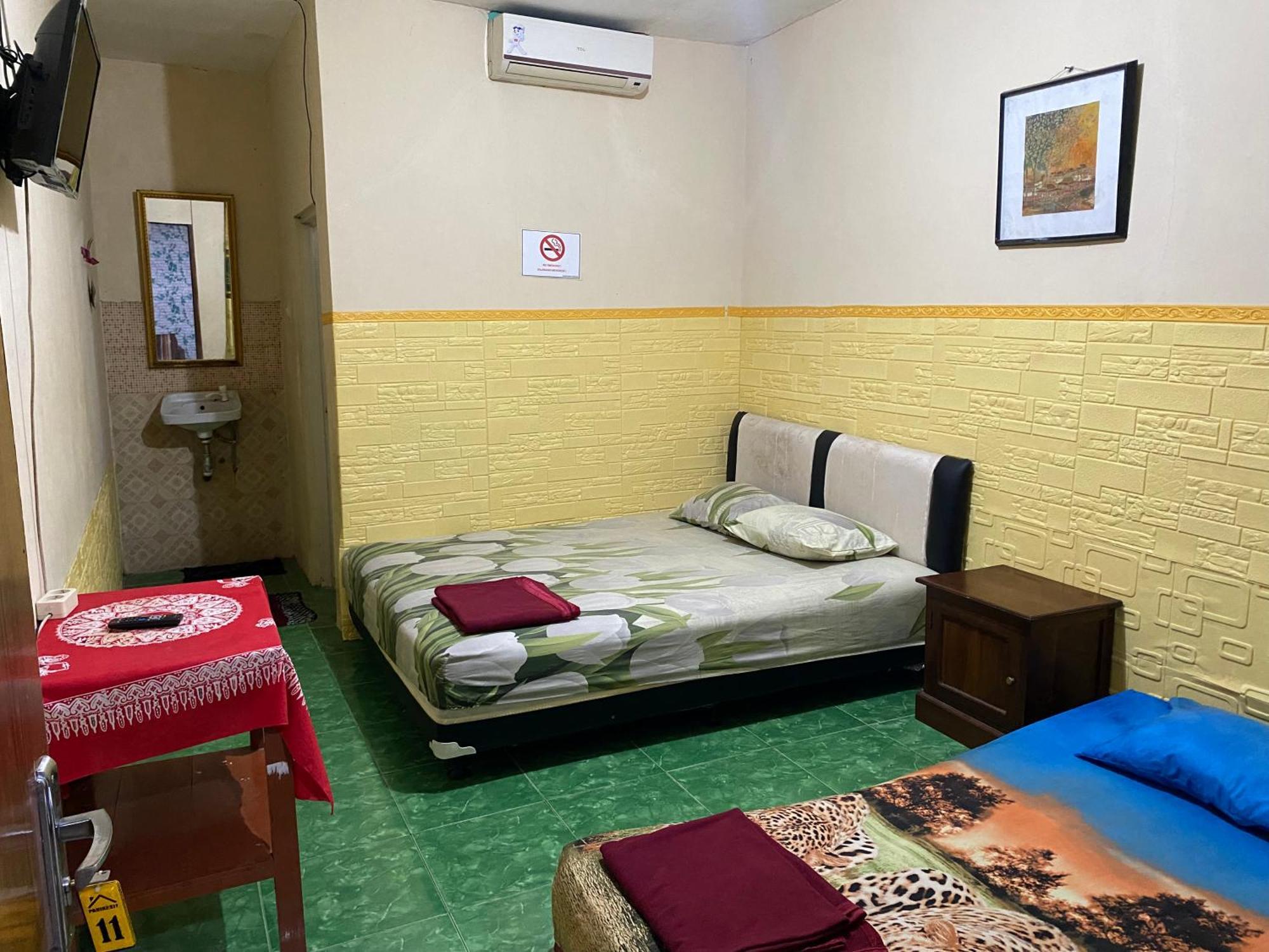 Parikesit Guest House Yogyakarta Dış mekan fotoğraf
