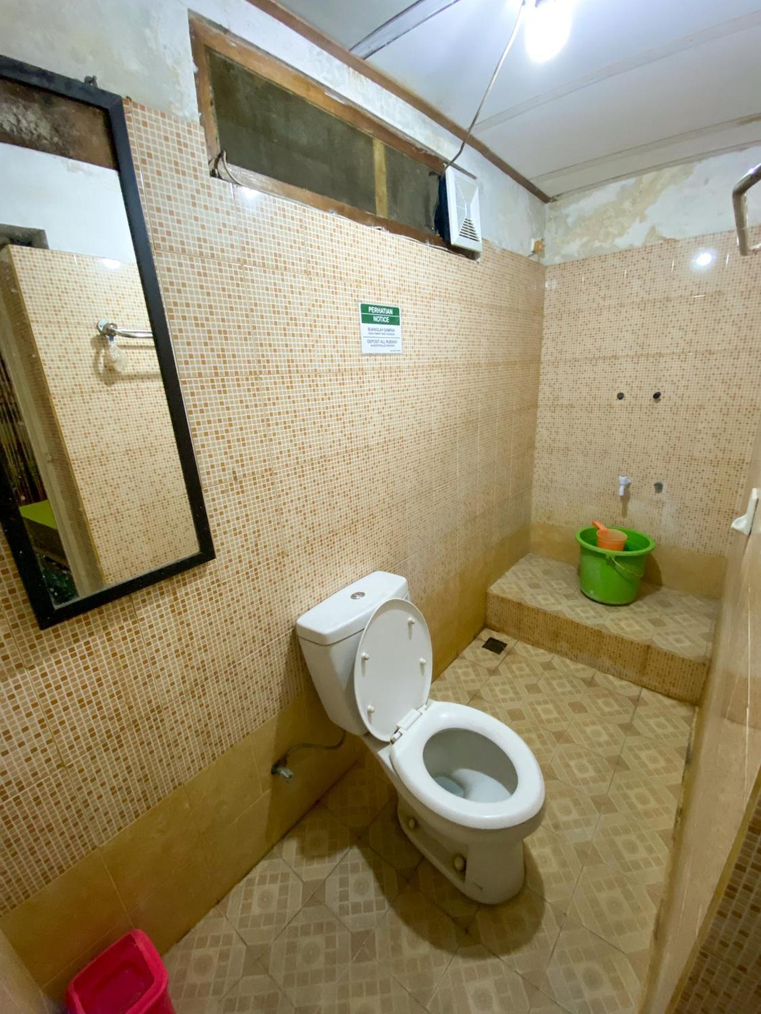 Parikesit Guest House Yogyakarta Dış mekan fotoğraf